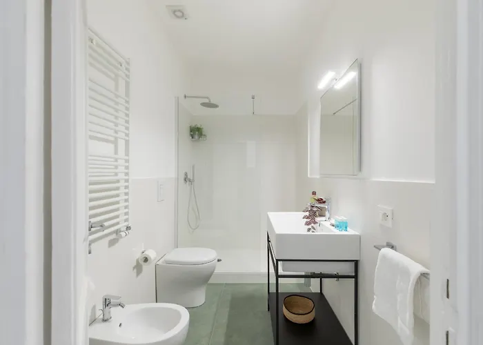 Apartment Iflat Calm & Spacious Urban Oasis Fons Trevi B13 Rom